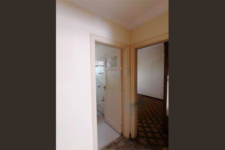 Apartamento à venda com 220m², 4 quartos e 3 vagas