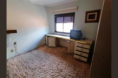 Apartamento à venda com 220m², 4 quartos e 3 vagas