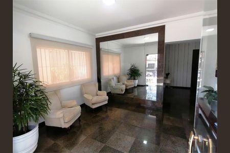 Apartamento à venda com 220m², 4 quartos e 3 vagas