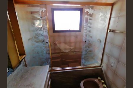 Apartamento à venda com 220m², 4 quartos e 3 vagas