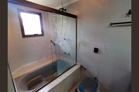 Apartamento à venda com 220m², 4 quartos e 3 vagas