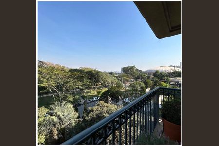 Apartamento à venda com 375m², 4 quartos e 6 vagas