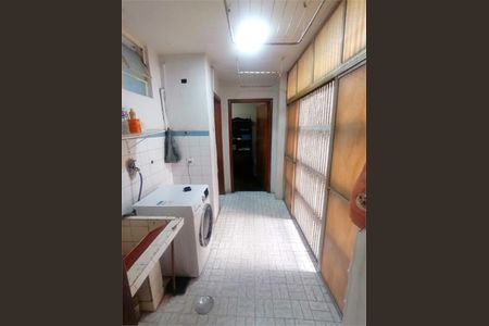 Apartamento à venda com 116m², 2 quartos e 1 vaga