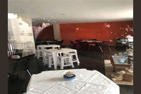 Apartamento à venda com 63m², 2 quartos e 1 vaga