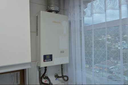 Apartamento à venda com 130m², 2 quartos e 1 vaga Apartamento à venda com 130m², 2 quartos e 1 vagaÁrea de Serviço