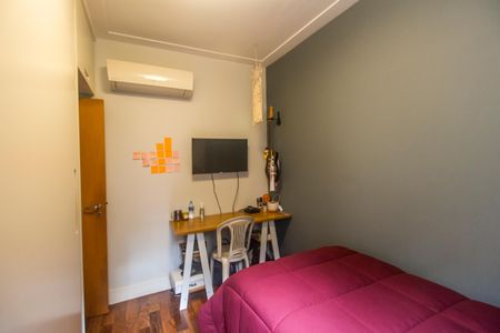 Apartamento à venda com 122m², 3 quartos e 2 vagasQuarto 
