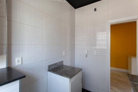 Apartamento à venda com 65m², 2 quartos e 1 vaga Apartamento à venda com 65m², 2 quartos e 1 vagaCozinha