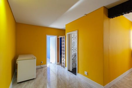 Apartamento à venda com 65m², 2 quartos e 1 vaga Apartamento à venda com 65m², 2 quartos e 1 vagaSala