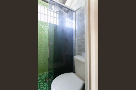 Apartamento à venda com 65m², 2 quartos e 1 vaga Apartamento à venda com 65m², 2 quartos e 1 vagaBanheiro Social