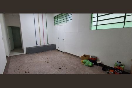 Casa à venda com 308m², 4 quartos e 4 vagasÁrea de Serviço