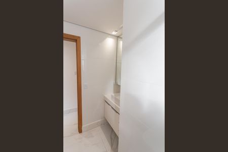 Apartamento para alugar com 90m², 3 quartos e 1 vaga Apartamento para alugar com 90m², 3 quartos e 1 vagaBanheiro da Suíte 1