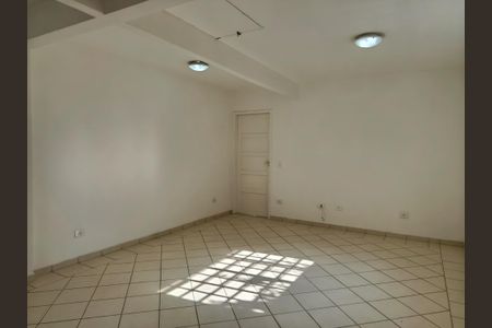 Casa à venda com 248m², 3 quartos e 2 vagas Casa à venda com 248m², 3 quartos e 2 vagasEdícula /Sala