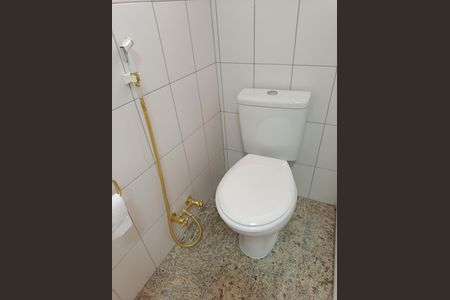 Casa à venda com 248m², 3 quartos e 2 vagas Casa à venda com 248m², 3 quartos e 2 vagasBanheiro da Suíte