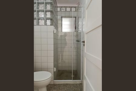 Casa à venda com 248m², 3 quartos e 2 vagas Casa à venda com 248m², 3 quartos e 2 vagasEdícula /Banheiro