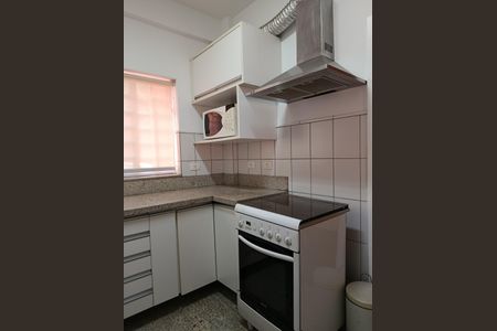 Casa à venda com 248m², 3 quartos e 2 vagas Casa à venda com 248m², 3 quartos e 2 vagasCozinha