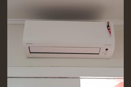 Casa à venda com 248m², 3 quartos e 2 vagas Casa à venda com 248m², 3 quartos e 2 vagasSuíte