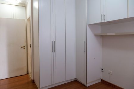 Apartamento à venda com 80m², 3 quartos e 2 vagasSuíte