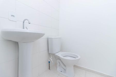 Apartamento à venda com 40m², 2 quartos e sem vaga Apartamento à venda com 40m², 2 quartos e sem vagaBanheiro