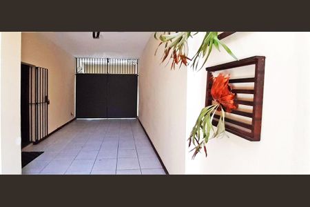 Casa à venda com 230m², 4 quartos e 10 vagas