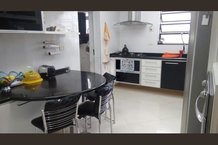 Apartamento à venda com 149m², 3 quartos e 2 vagas
