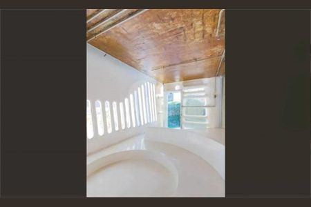 Casa de Condomínio à venda com 4 quartos, 258m² em Chácara Santo Antônio (Zona Sul), São Paulo