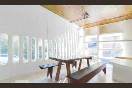 Casa de Condomínio à venda com 4 quartos, 258m² em Chácara Santo Antônio (Zona Sul), São Paulo