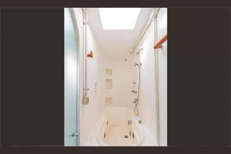 Casa de Condomínio à venda com 4 quartos, 258m² em Chácara Santo Antônio (Zona Sul), São Paulo