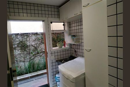 Casa à venda com 279m², 3 quartos e 3 vagas