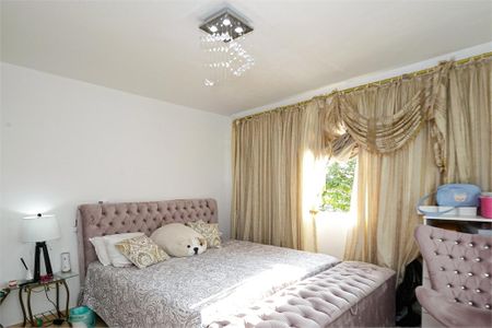 Casa à venda com 315m², 4 quartos e 5 vagas