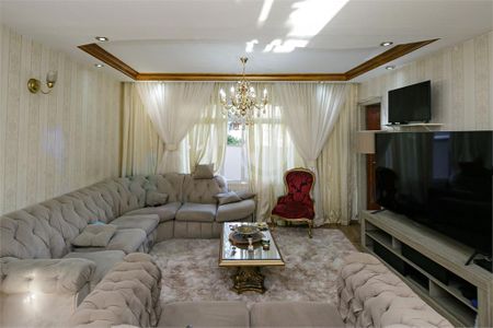 Casa à venda com 315m², 4 quartos e 5 vagas