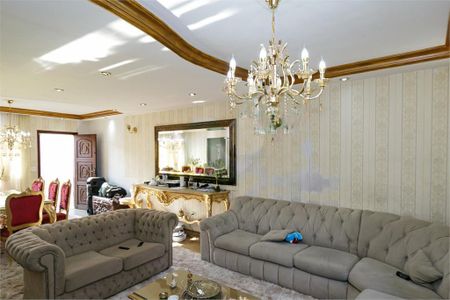 Casa à venda com 315m², 4 quartos e 5 vagas