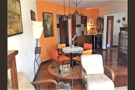 Apartamento à venda com 194m², 4 quartos e 3 vagas