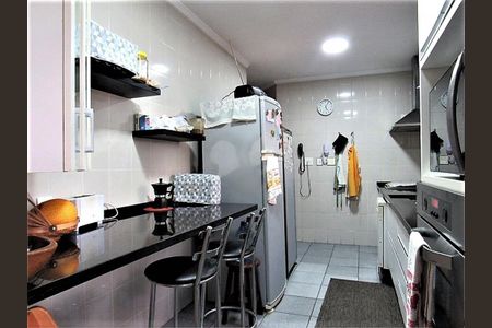 Apartamento à venda com 194m², 4 quartos e 3 vagas