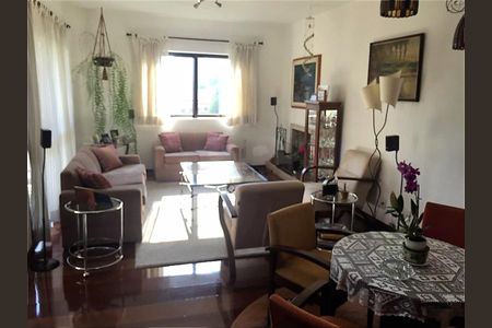 Apartamento à venda com 194m², 4 quartos e 3 vagas