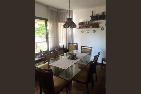 Apartamento à venda com 194m², 4 quartos e 3 vagas