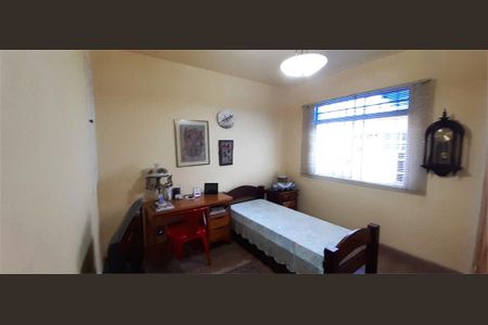 Casa à venda com 87m², 3 quartos e 1 vaga