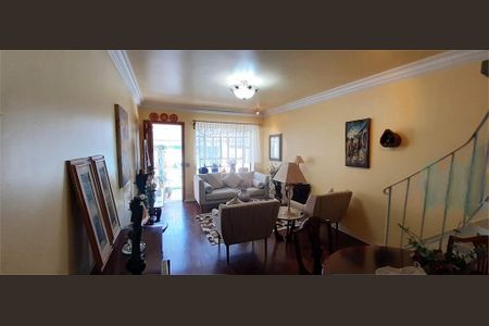 Casa à venda com 87m², 3 quartos e 1 vaga