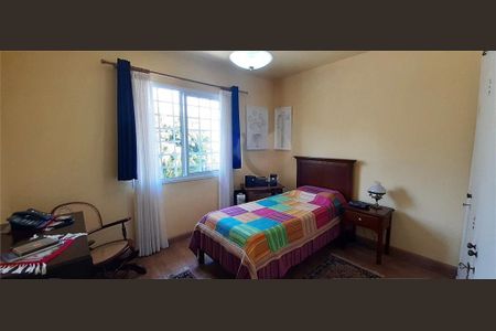 Casa à venda com 87m², 3 quartos e 1 vaga