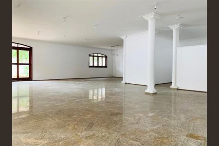 Casa à venda com 800m², 4 quartos e 4 vagas