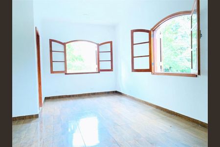 Casa à venda com 800m², 4 quartos e 4 vagas