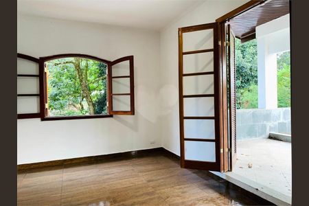 Casa à venda com 800m², 4 quartos e 4 vagas