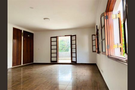 Casa à venda com 800m², 4 quartos e 4 vagas