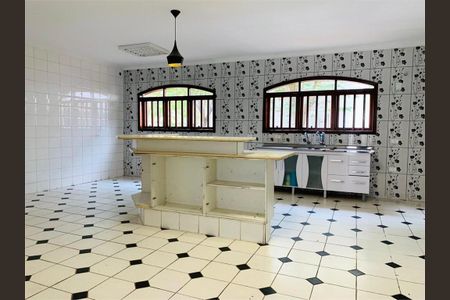 Casa à venda com 800m², 4 quartos e 4 vagas