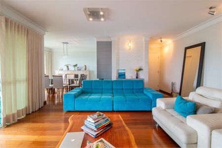 Apartamento à venda com 168m², 4 quartos e 4 vagas