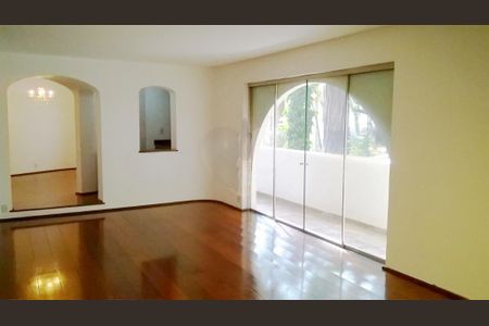 Apartamento à venda com 207m², 3 quartos e 2 vagas