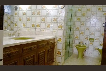 Apartamento à venda com 207m², 3 quartos e 2 vagas