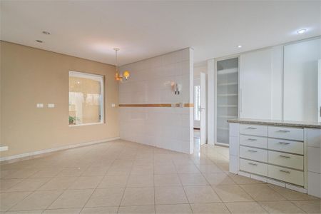 Casa à venda com 464m², 4 quartos e 4 vagas