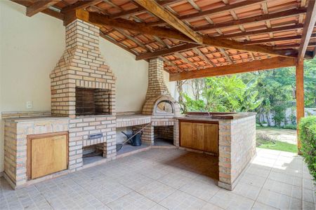 Casa à venda com 464m², 4 quartos e 4 vagas