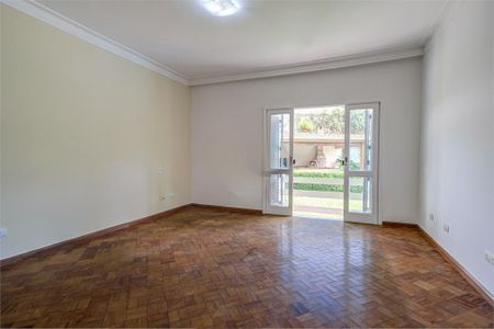 Casa à venda com 464m², 4 quartos e 4 vagas