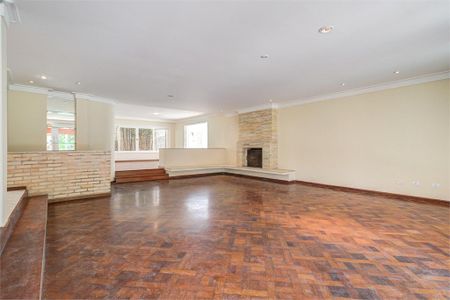 Casa à venda com 464m², 4 quartos e 4 vagas